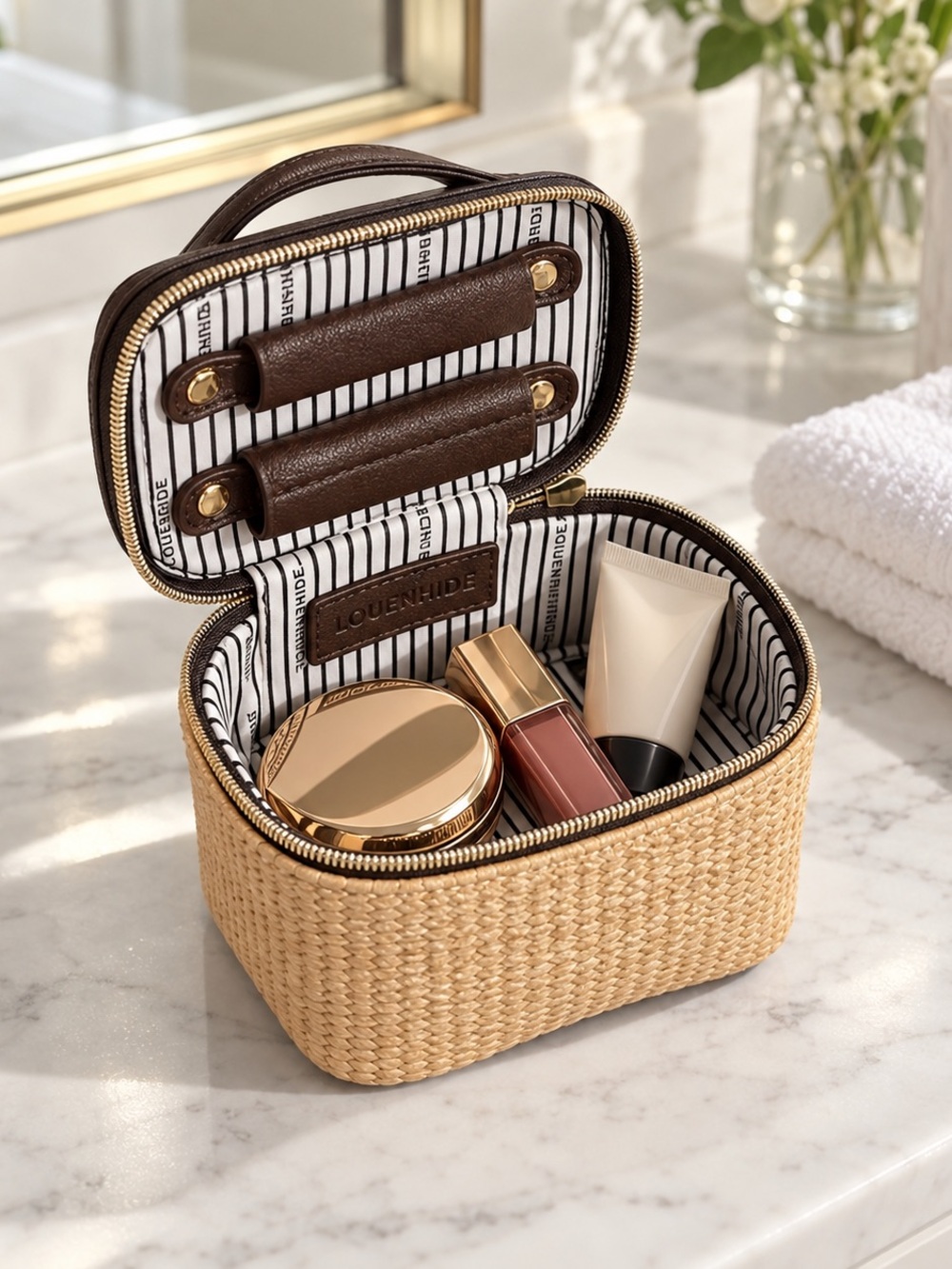 Louenhide Trudy Travel Jewelry Box – Natural Chocolate